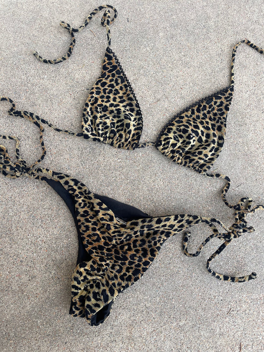 ♲ “On the Prowl” Bikini Set (S/M)